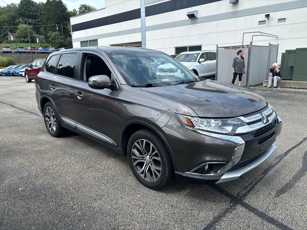 2017 Mitsubishi Outlander SEL