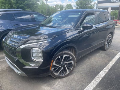 2022 Mitsubishi Outlander SE