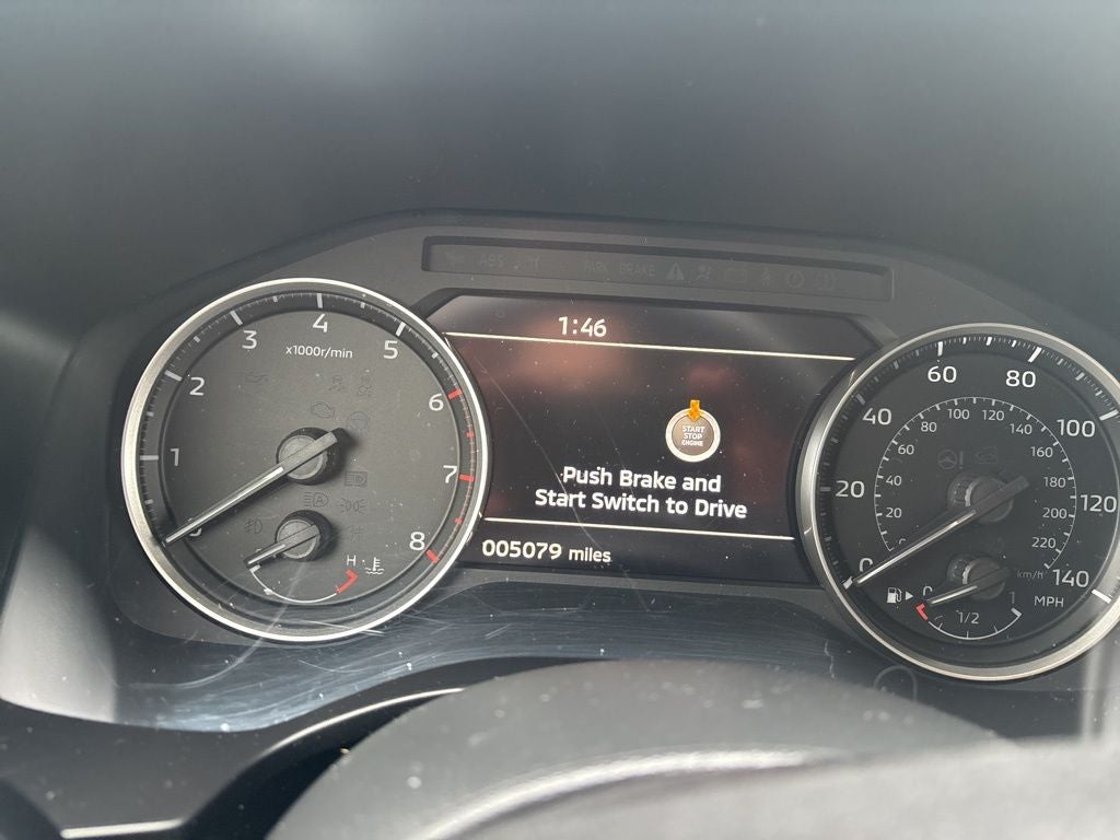 2025 Mitsubishi Outlander Base