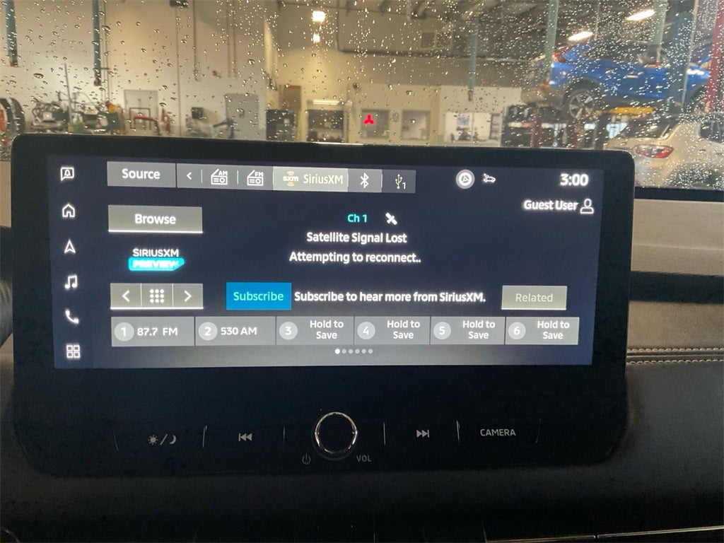 2025 Mitsubishi Outlander Base