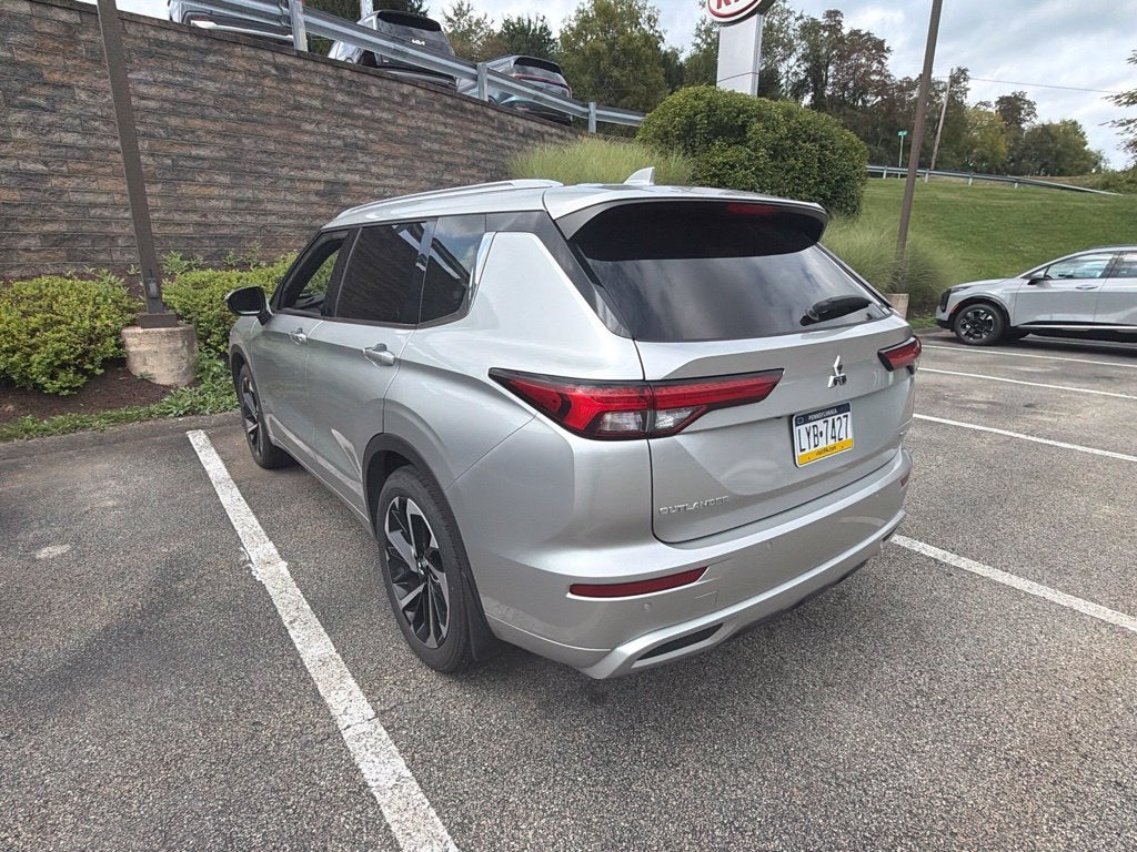 2022 Mitsubishi Outlander SEL