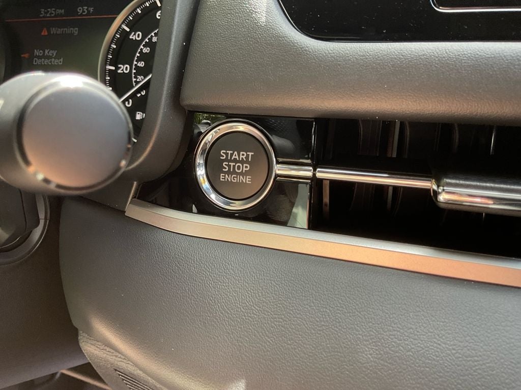 2026 Mitsubishi Outlander LE