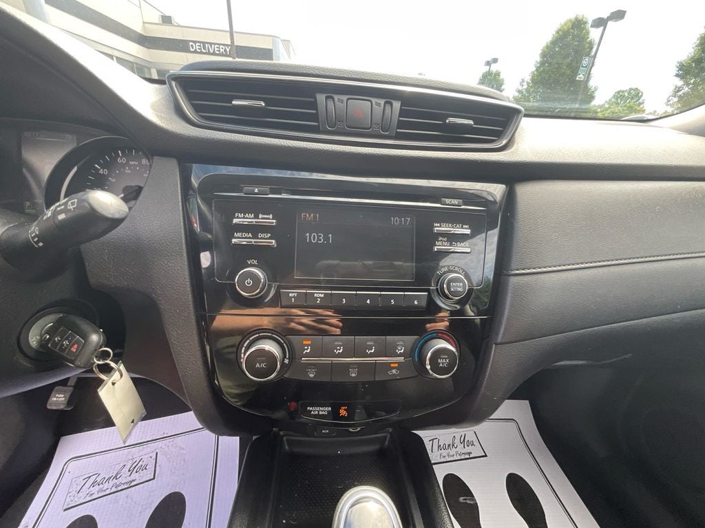 2017 Nissan Rogue S