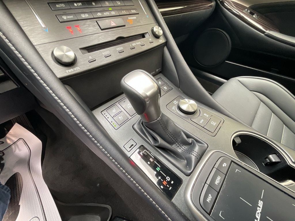 2024 Lexus RC 300