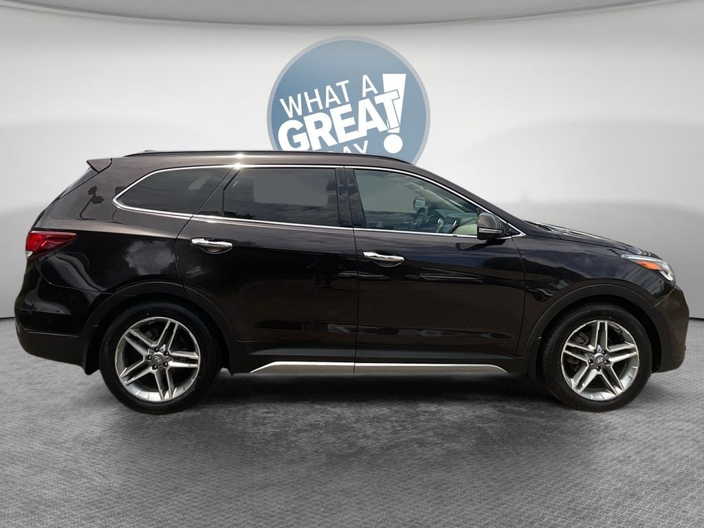 2017 Hyundai Santa Fe Limited Ultimate