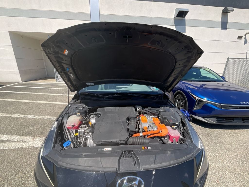 2023 Hyundai Elantra Hybrid Blue