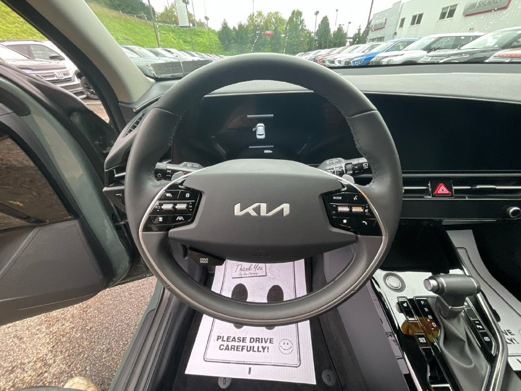 2025 Kia Niro EX