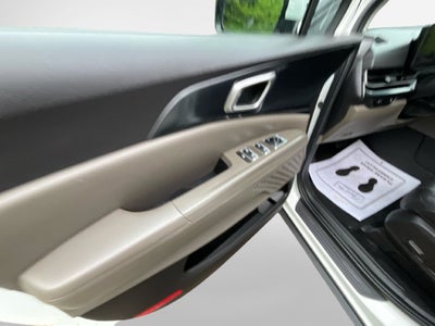 2025 Kia Carnival LXS