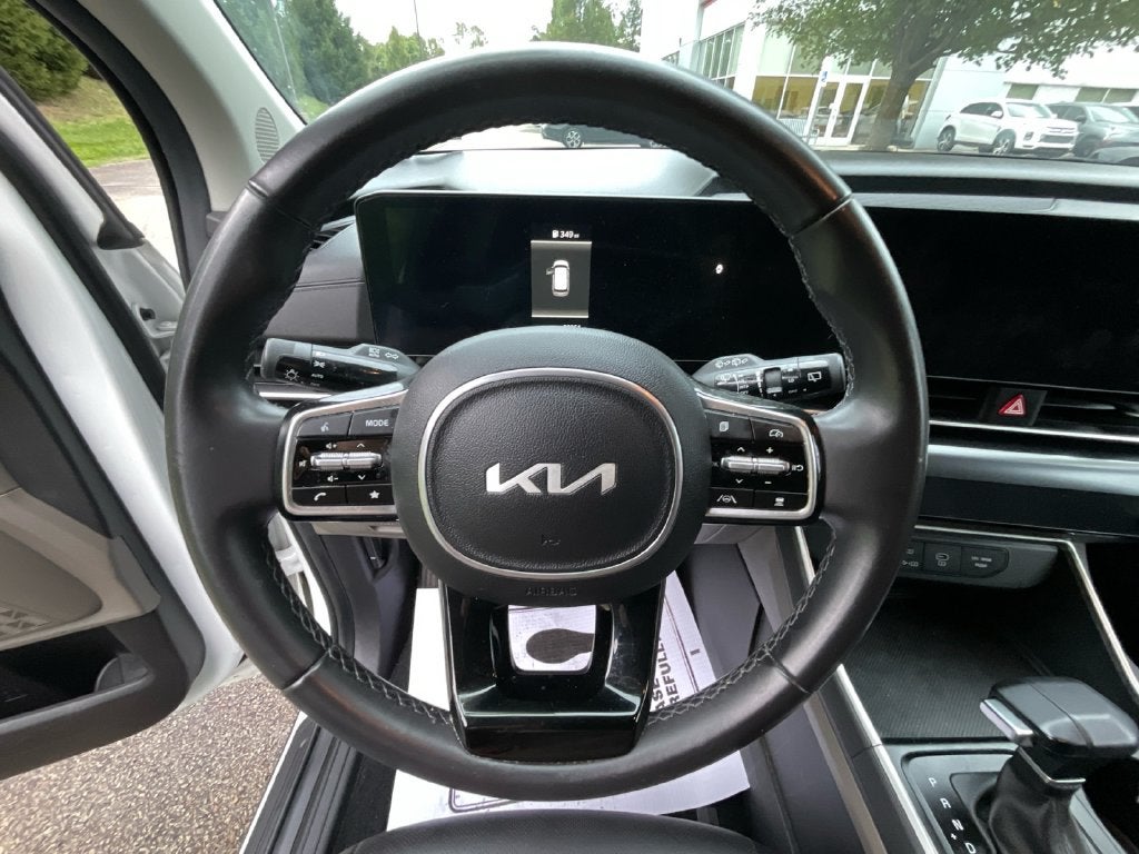 2025 Kia Carnival LXS