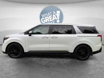2025 Kia Carnival LXS