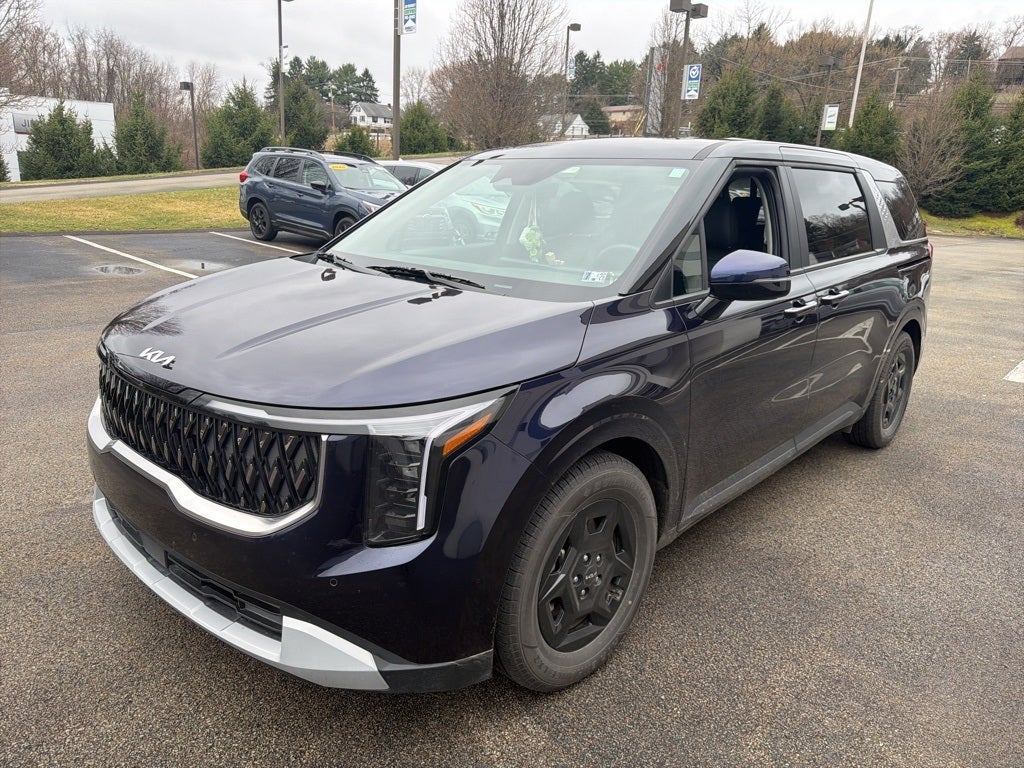 2025 Kia Carnival LXS