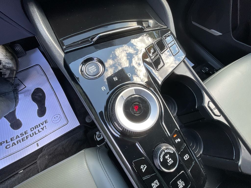 2023 Kia Sportage Plug-In Hybrid X-Line