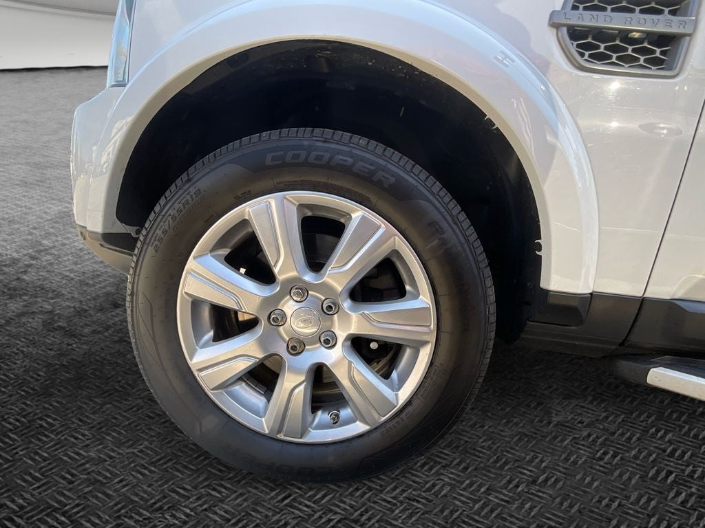 2015 Land Rover LR4 Base
