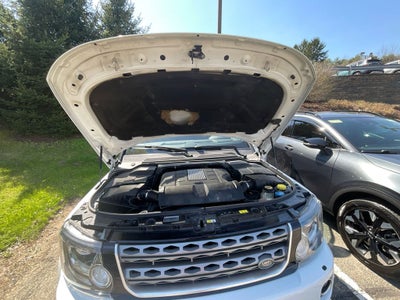 2015 Land Rover LR4 Base