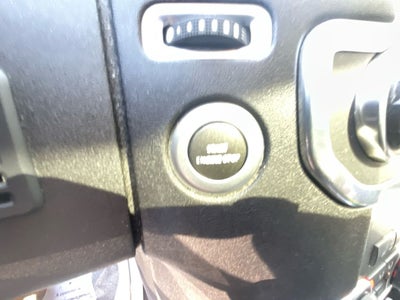 2015 Land Rover LR4 Base